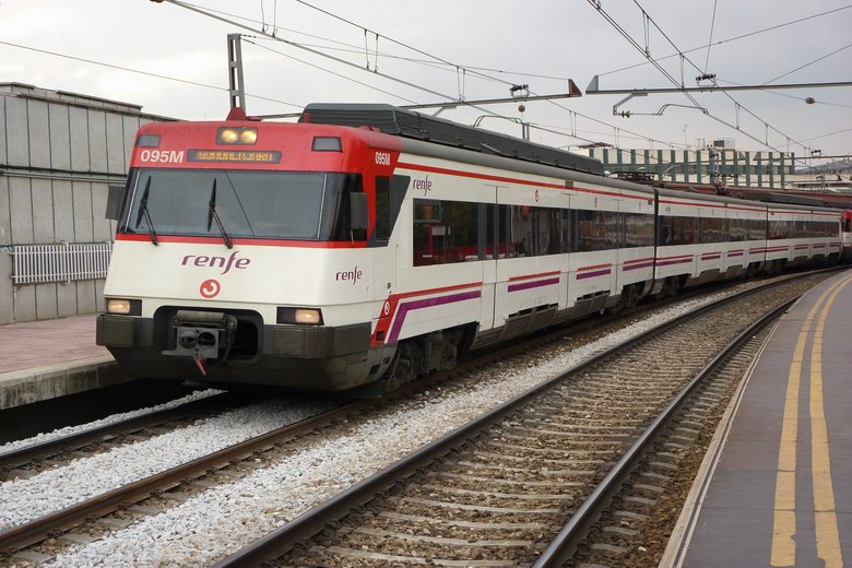 Problemas en la línea C-5 de RENFE Cercanías por el arrollamiento de una persona entre las estaciones de Leganés y Zarzaquemada