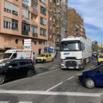 madrid accidente conde casal camion 8 vehiculos turismos coches 01